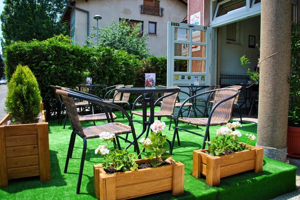 Hostel Cuba Banja Luka Exterior photo