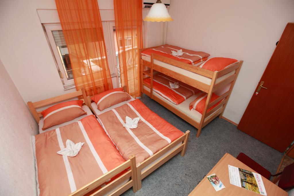 Hostel Cuba Banja Luka Exterior photo